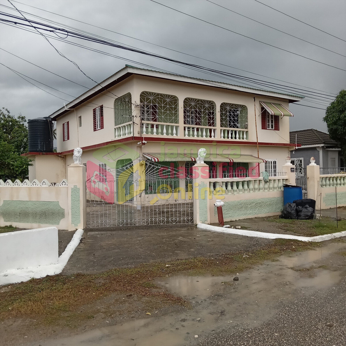 REVISED PRICE...6 Beds/4 Baths, Albion St. Thomas