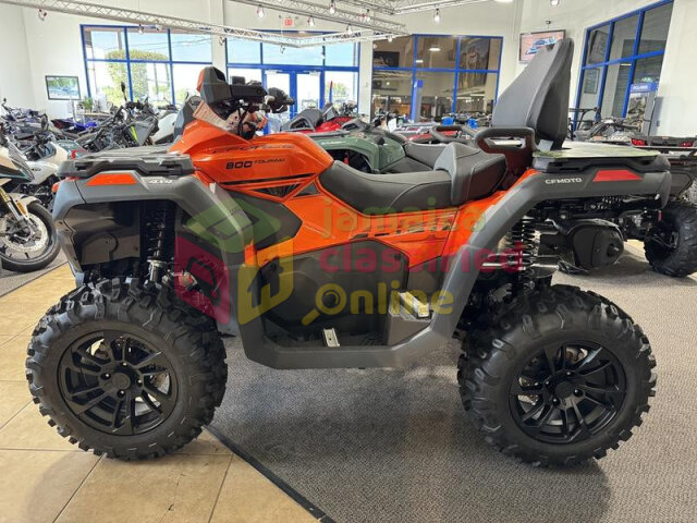 2025 CFMOTO CFORCE 800 Touring