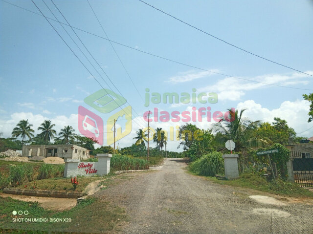 Linstead Residential Lots