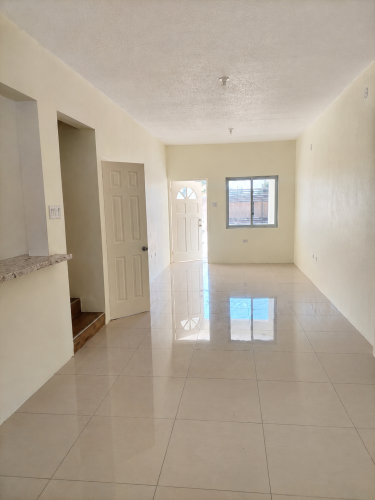 3 Bedrooms 2.5 Bathrooms With Carport In Portmore 