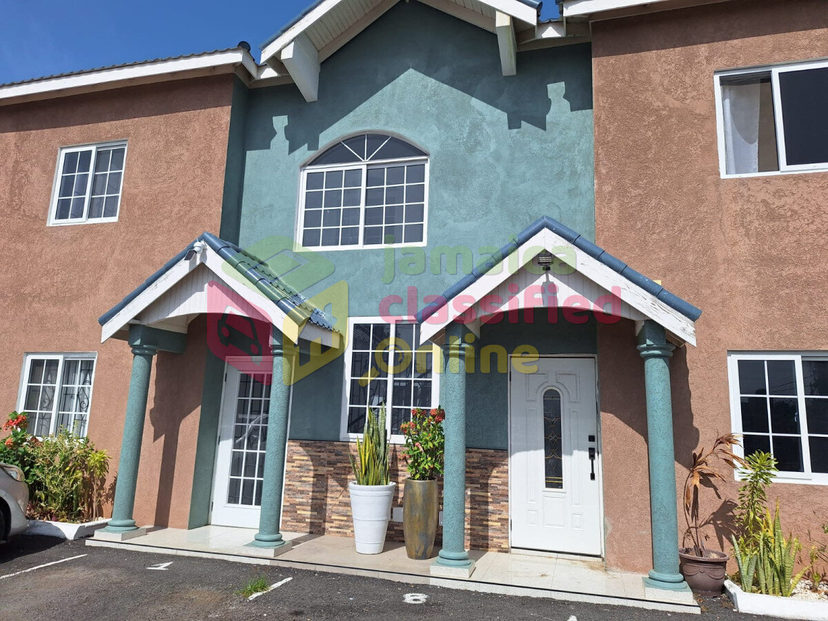 Spacious 3 Bedrooms With Modern Features