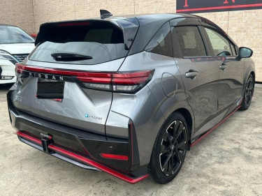 2022 Nissan  Aura