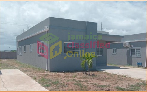 2 Bedroom House