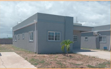 2 Bedroom House