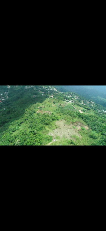 18 ACRES  PROPERTY , COOPERS HILL
