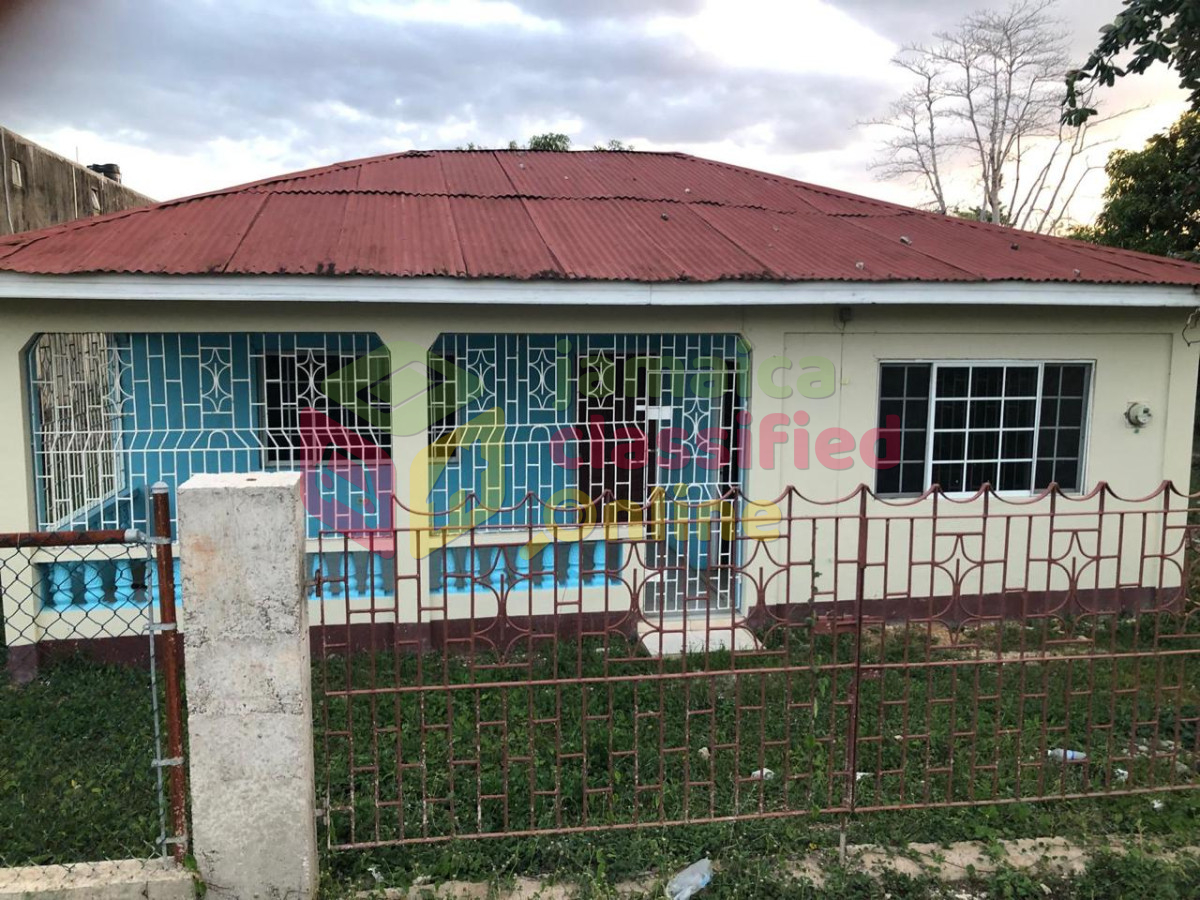 2 BEDROOM HOUSE