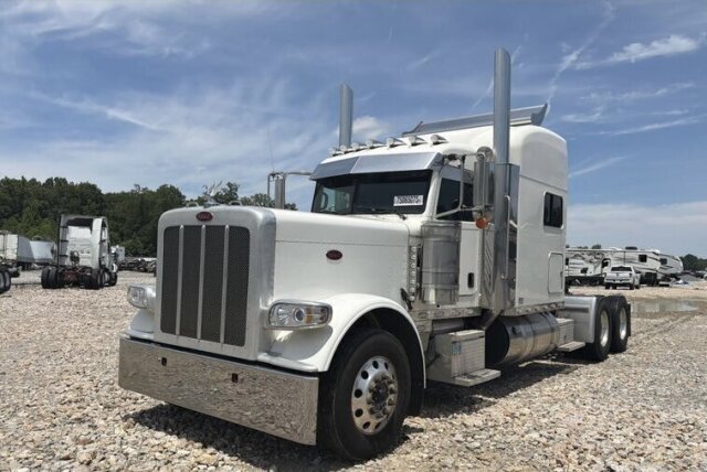 2021 Peterbilt Working In Perfect Condition
