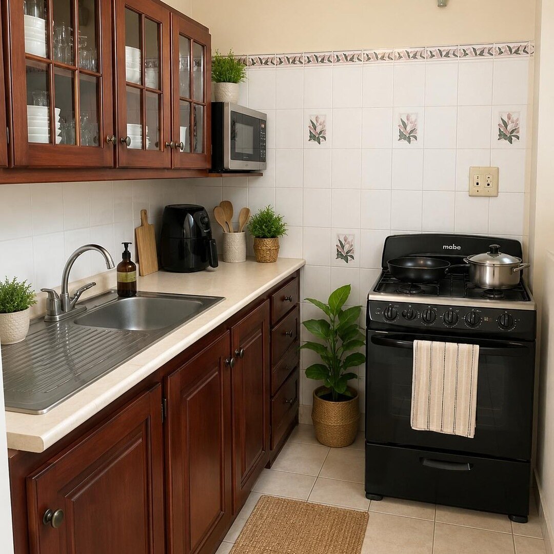 4 Bedrooms 2 Bathrooms House For Sale