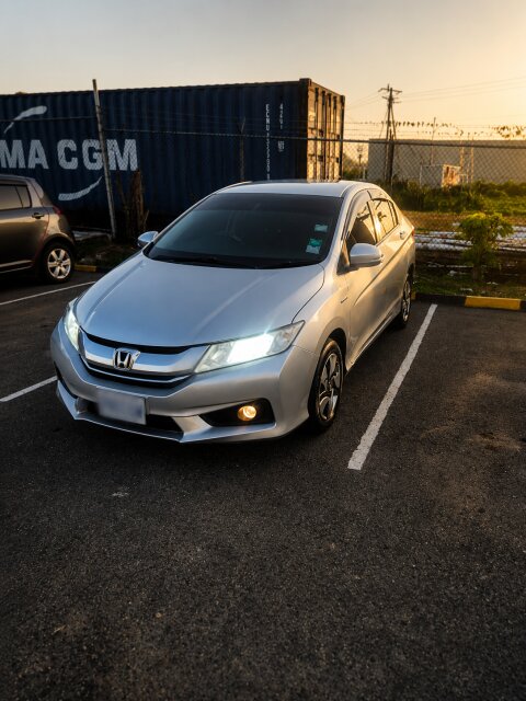 Car Rental- 2016 Honda Grace