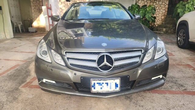 Mercedes Benz E350 COUPE 2010