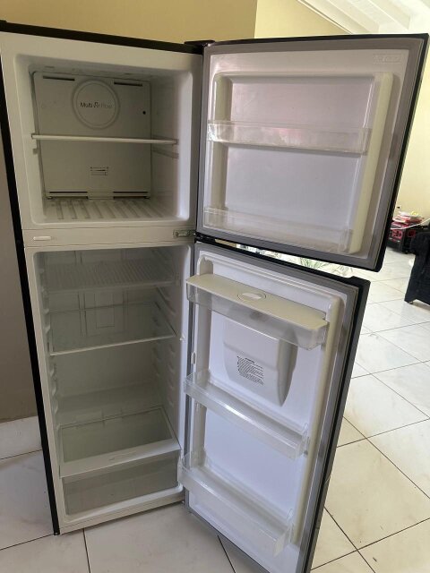 Imperial Refrigerator With Water Dispenser