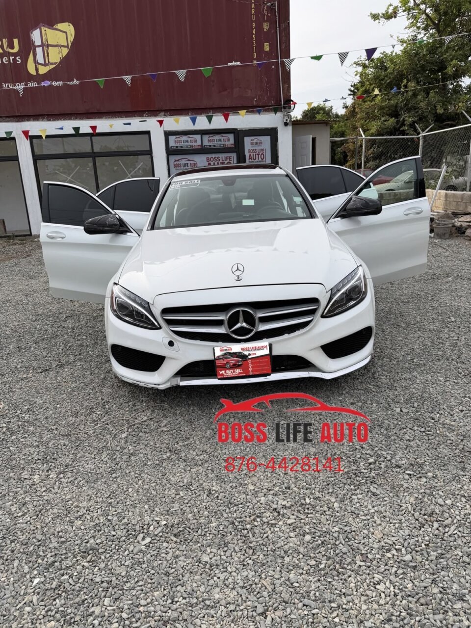 Mercedes C300 Car In Excellent Condition