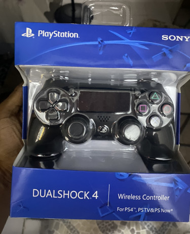 PS4 NEW Dual Shock Controller