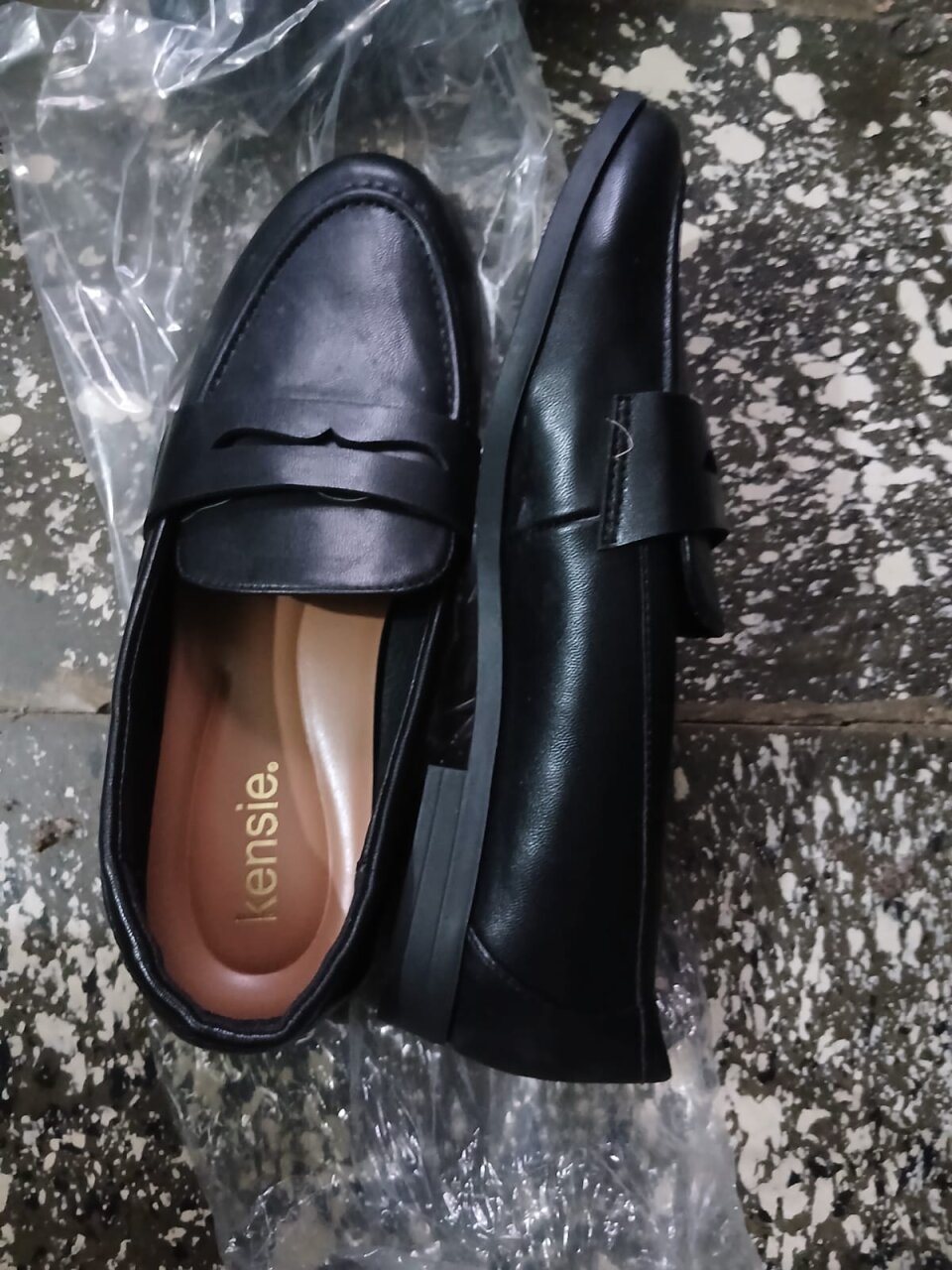 Size 8 Black Shoes