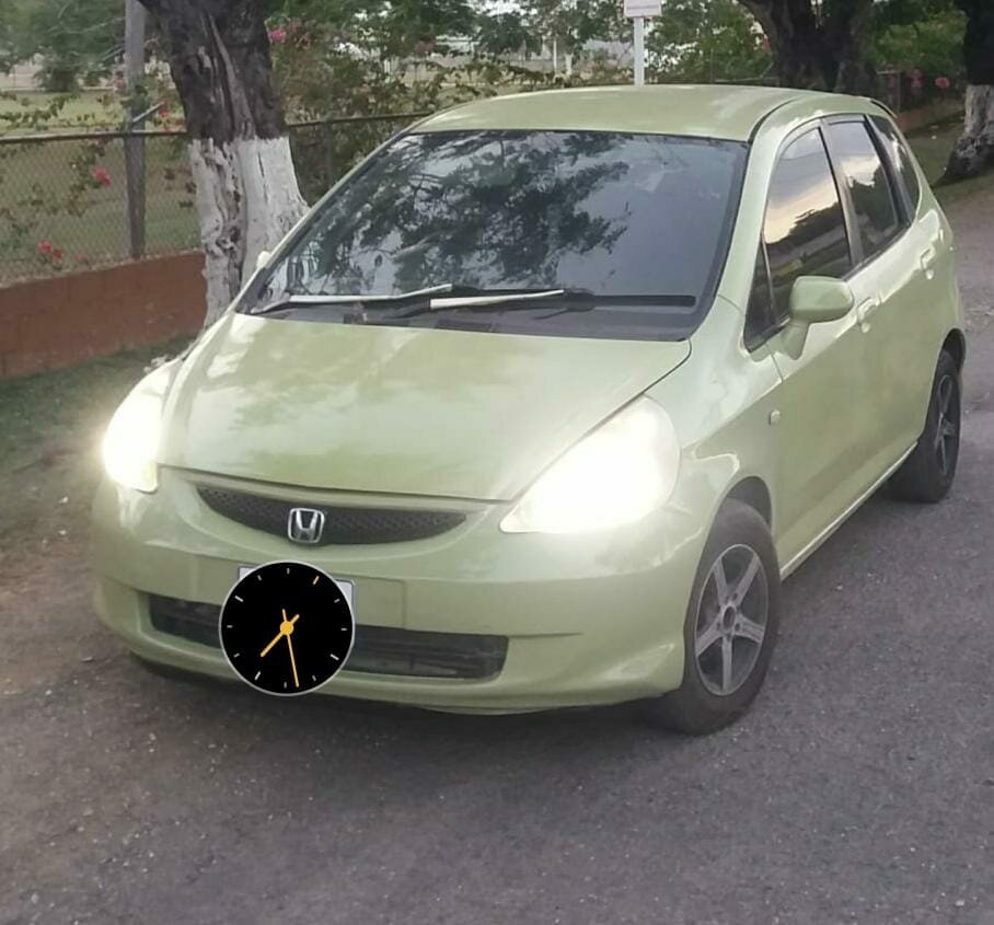2004 Honda Fit