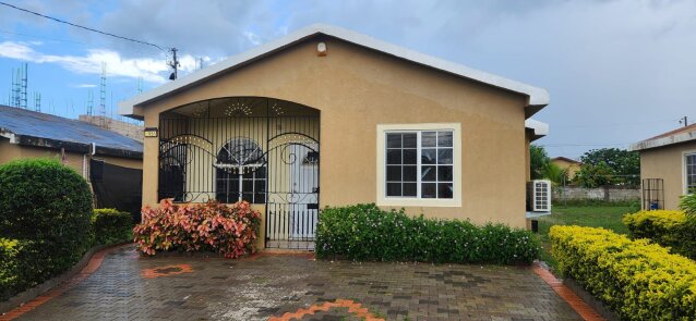 2 BEDROOM HOUSE PHOENIX PARK