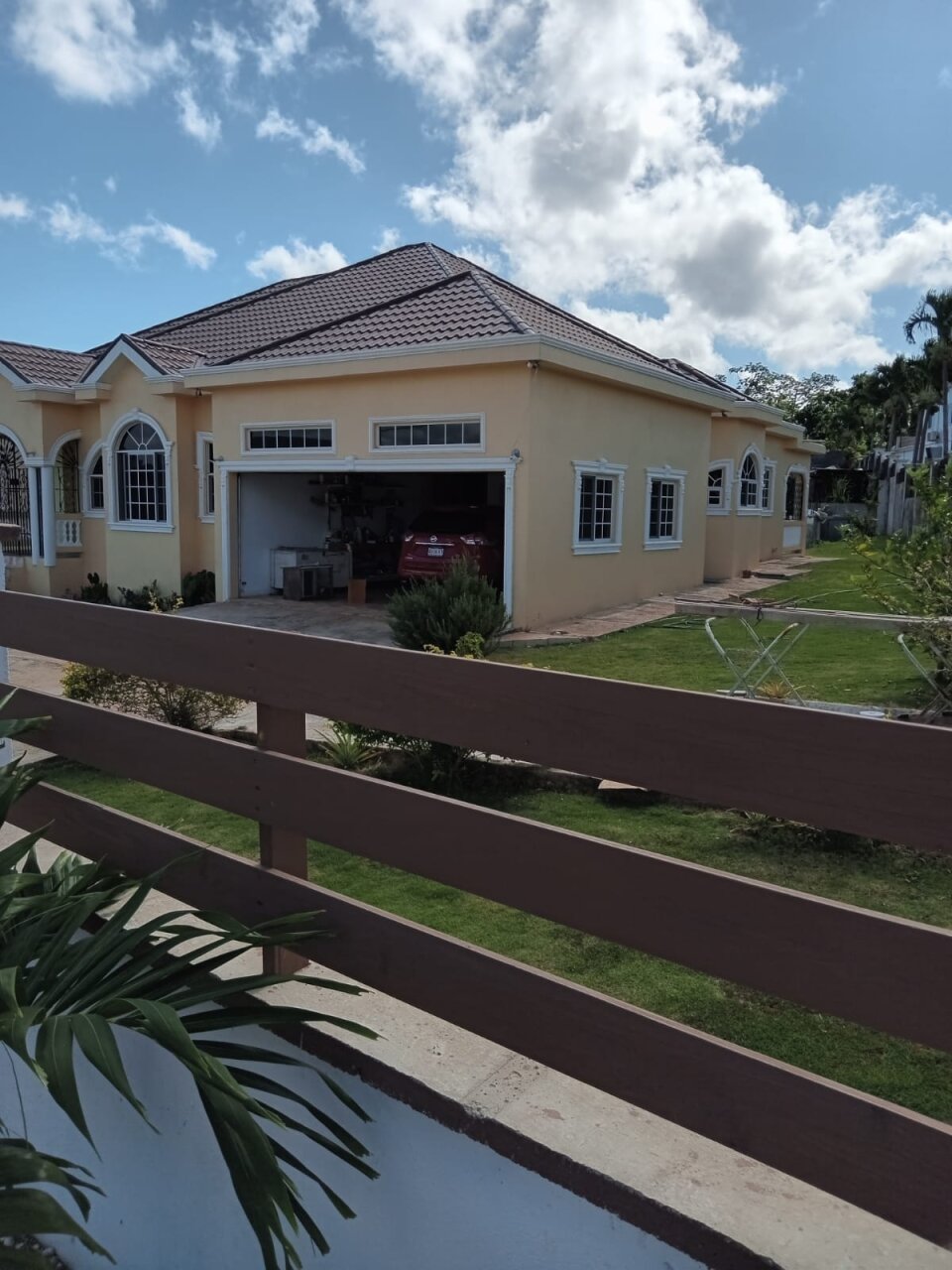 Home For Sale 3bdrms