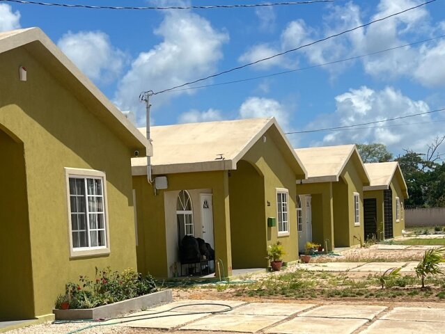 2 Bedroom House
