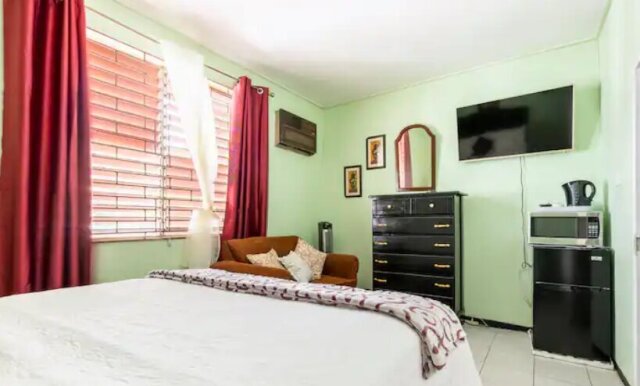1 Bedroom Shared Facilities New Kgn Gated Communit