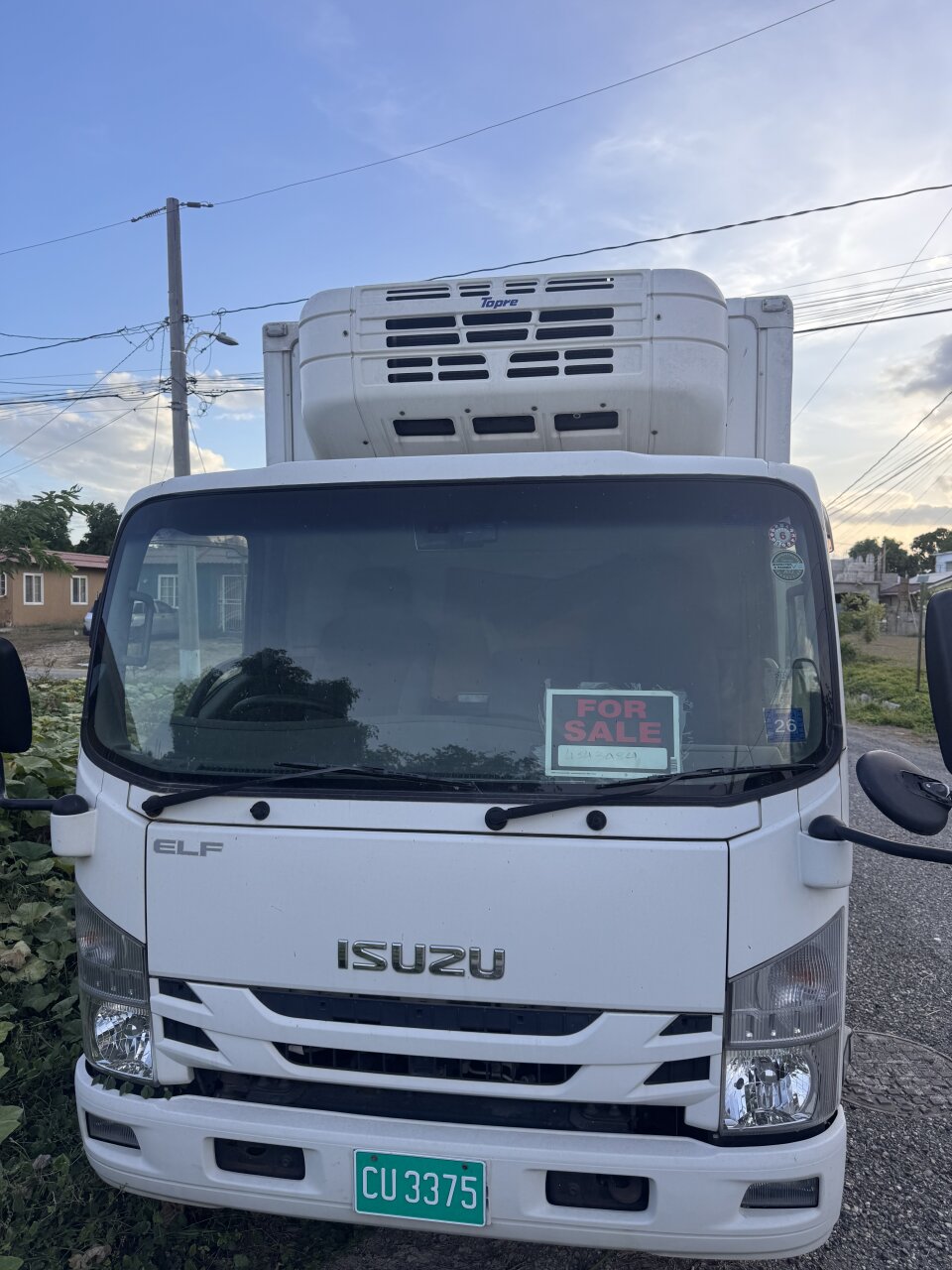 2016 Izuzu Elf Refrigerator Box Truck
