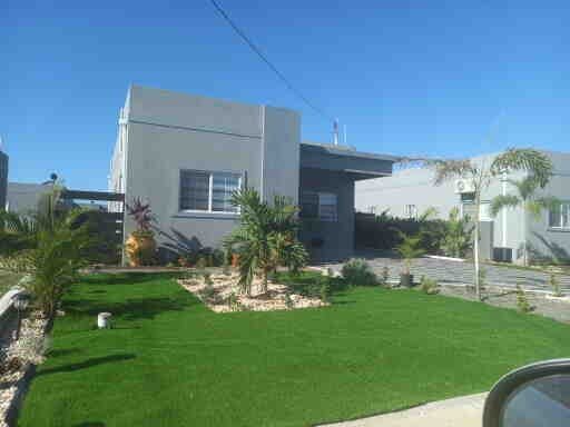 Spacious 2 Bedrooms In Gated Port Ridge Estate
