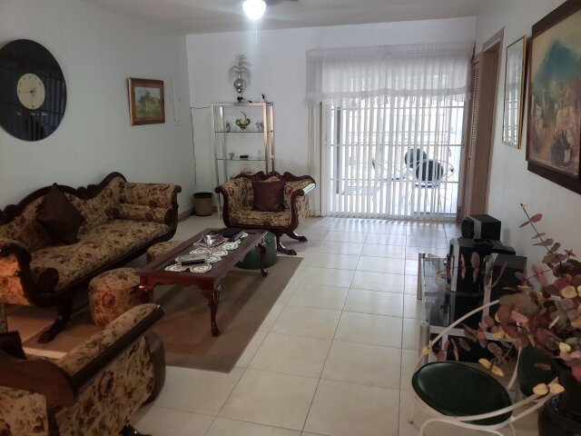 2 Bedrooms, 2.5 Baths, Ground Floor