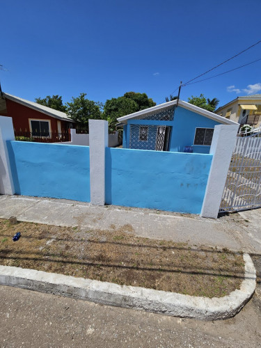  2 Bedroom