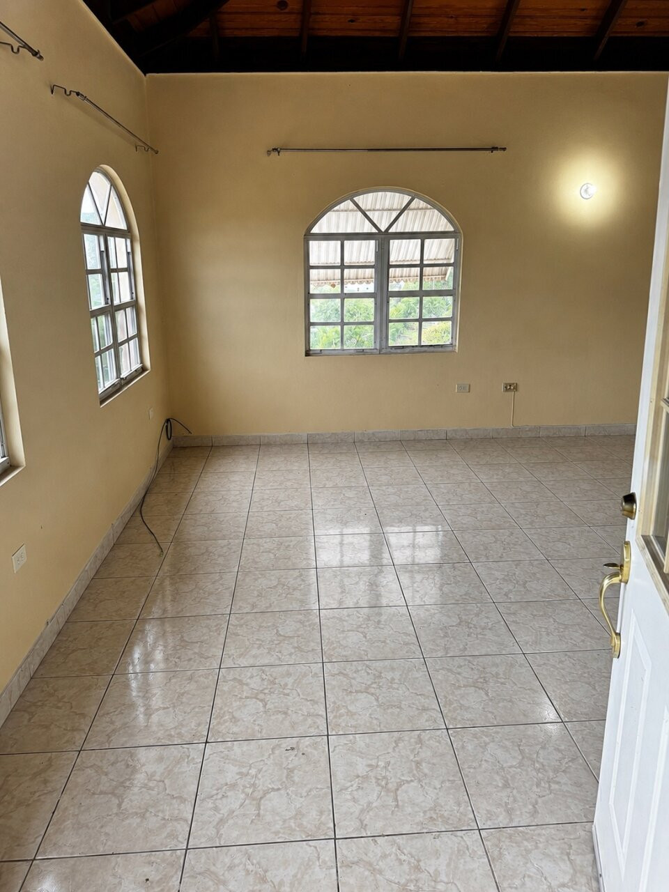 1 Bedroom Apartment In West Acre