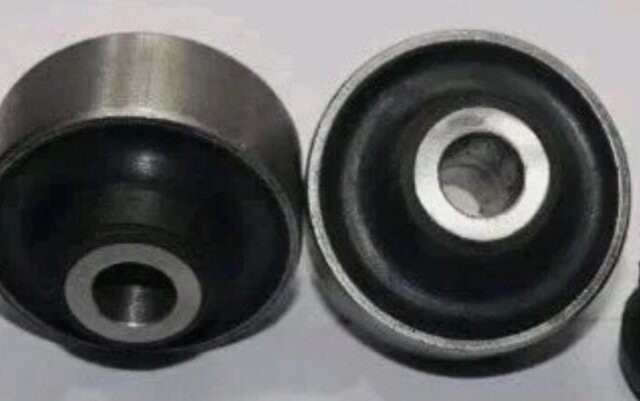 Suzuki Swift Genuine Open Box Bushings