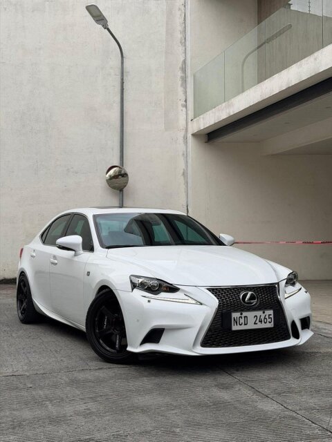 Lexus IS350 F-Sport Auto