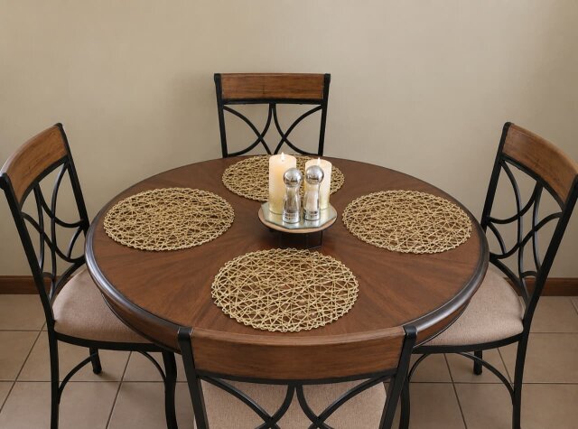 Table Set