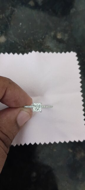 1ct Moissanite Ring With Box