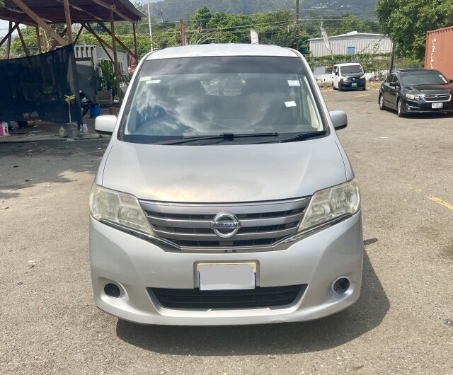 2012 NISSAN SERENA