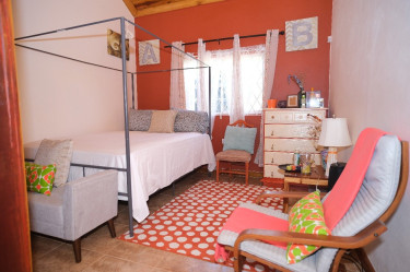  2 Bedrooms With Private Bathrooms