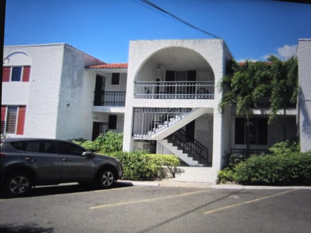 2 Bedroom 2 Bathroom Furnished Apt