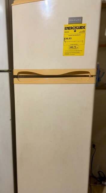 Frigidaire 8.4 Cubic Feet Fridge