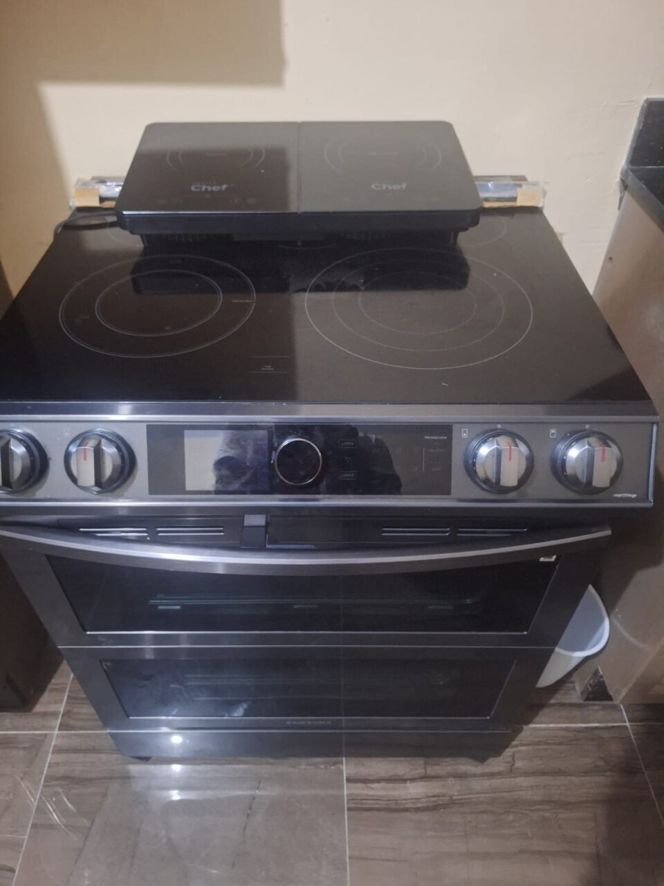 Electric Samsung Stove