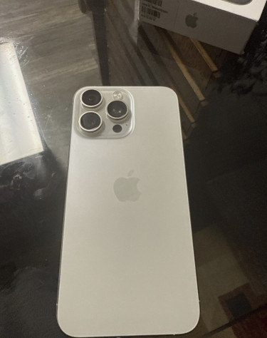 IPhone 15 Pro Max