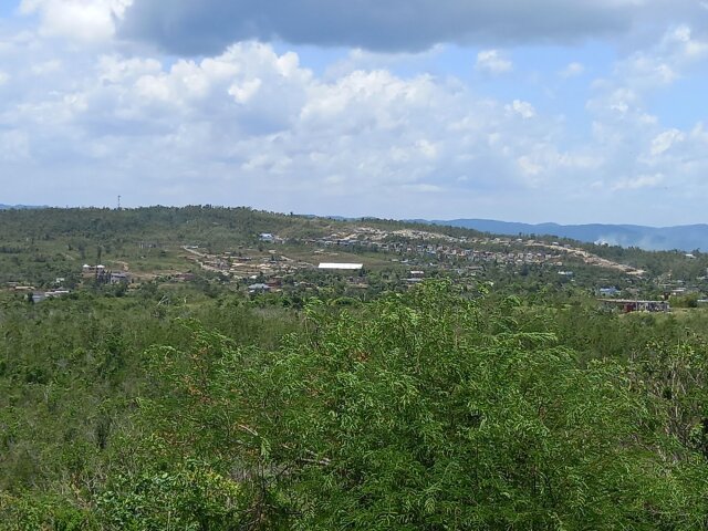 4 Acres