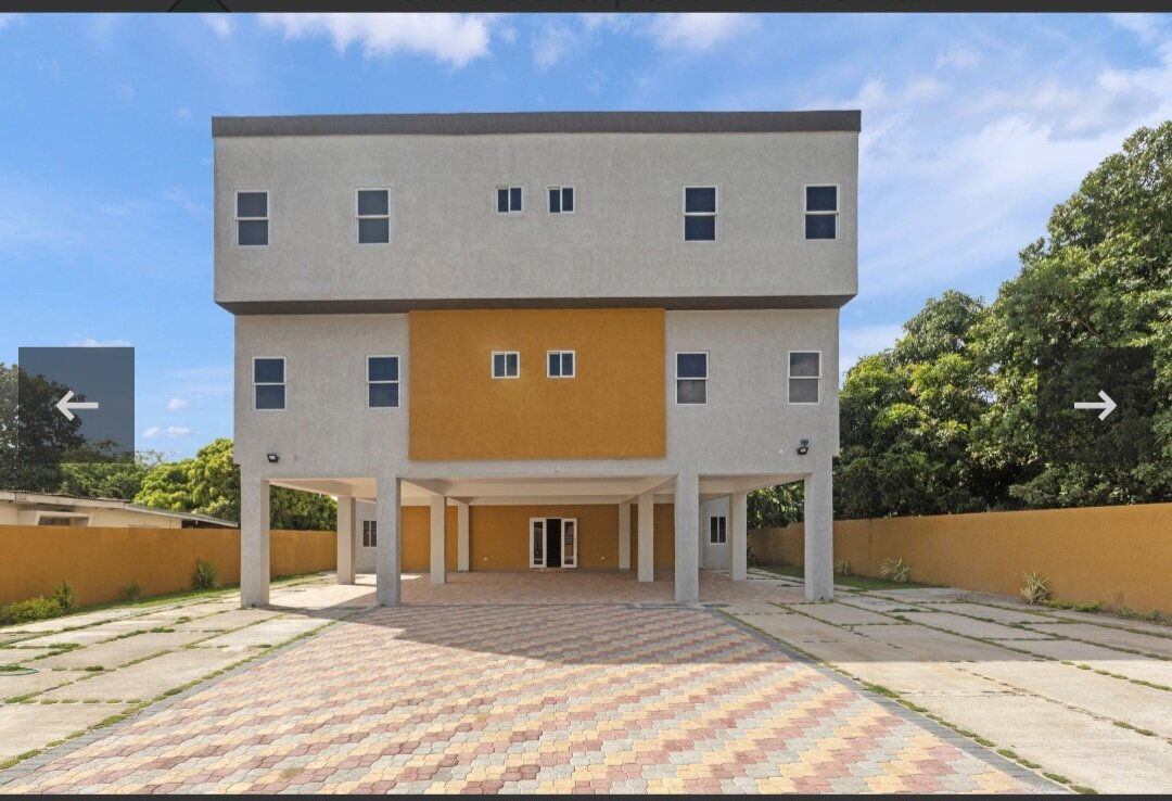 2 Bedroom 2 Bathroom