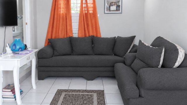 1 Bedroom Apt Unfurnished Goodwill Ave
