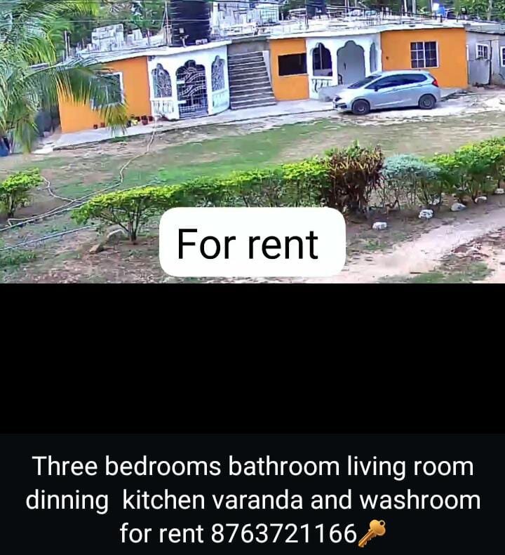Charming 3 Bedrooms Apartment, Perfect Location