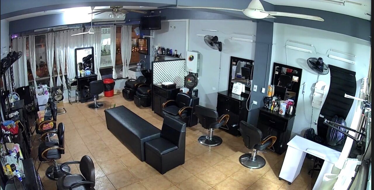 Hair + Nail Stations For Rent, Montego Bay