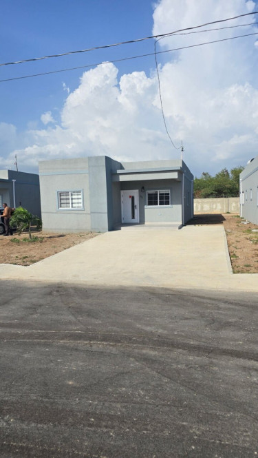 2 Bedroom