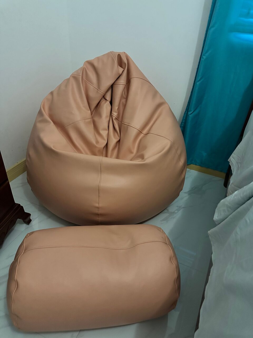 Jumbo Bean Bag Chair With Foot Rest