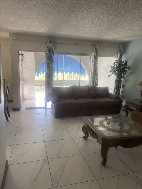 Charming 2 Bedrooms With Modern Amenities