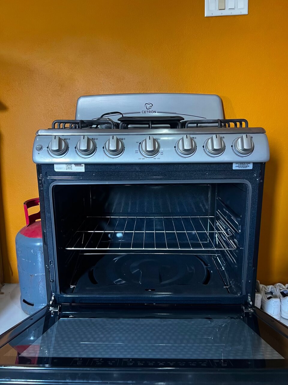 6 Burner Cetron Stove