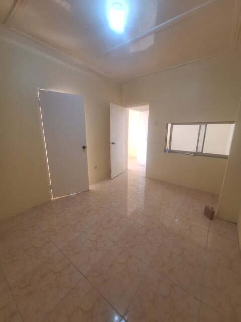 2 Bedroom, Bathroom, Dinning Room