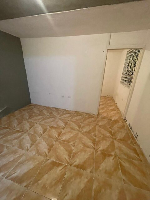 1 Bedroom For Rent
