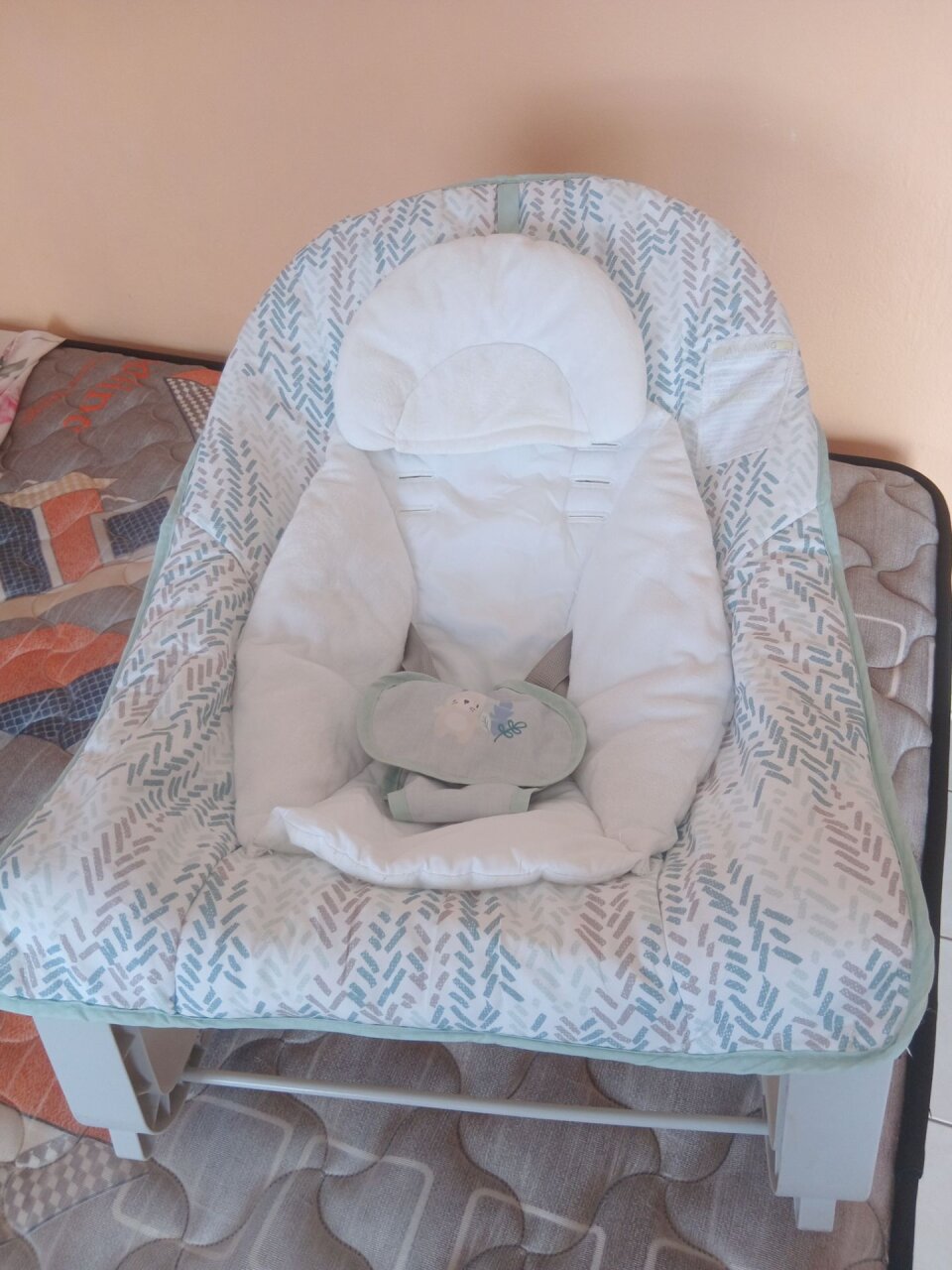 Vibrating Baby Rocker Chair